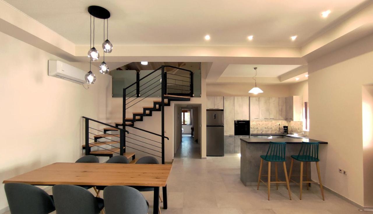 Olive Stonehouses - Alkistis Kalamata Exterior photo